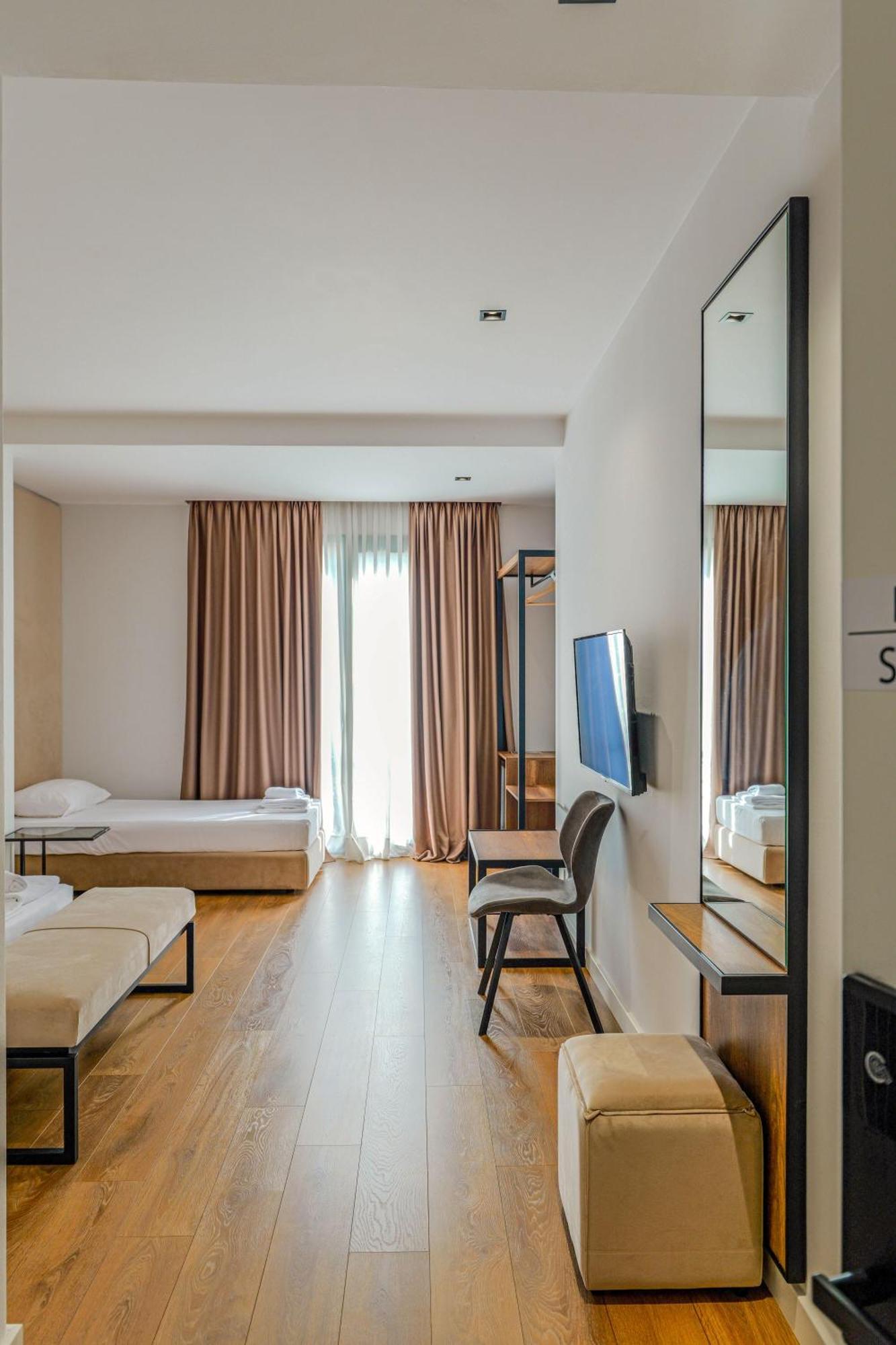 Hotel Central วญอเรอ ภายนอก รูปภาพ