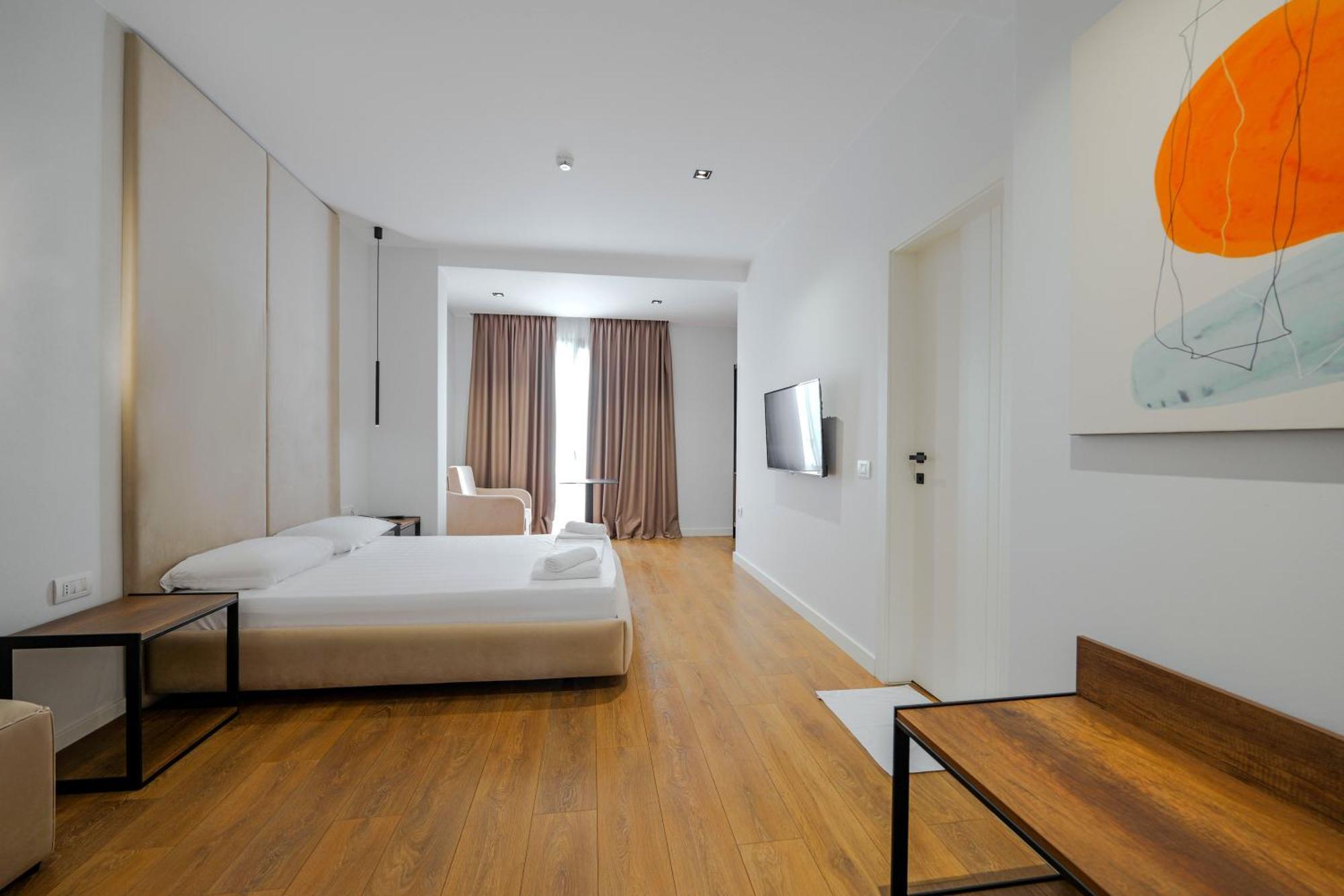 Hotel Central วญอเรอ ภายนอก รูปภาพ